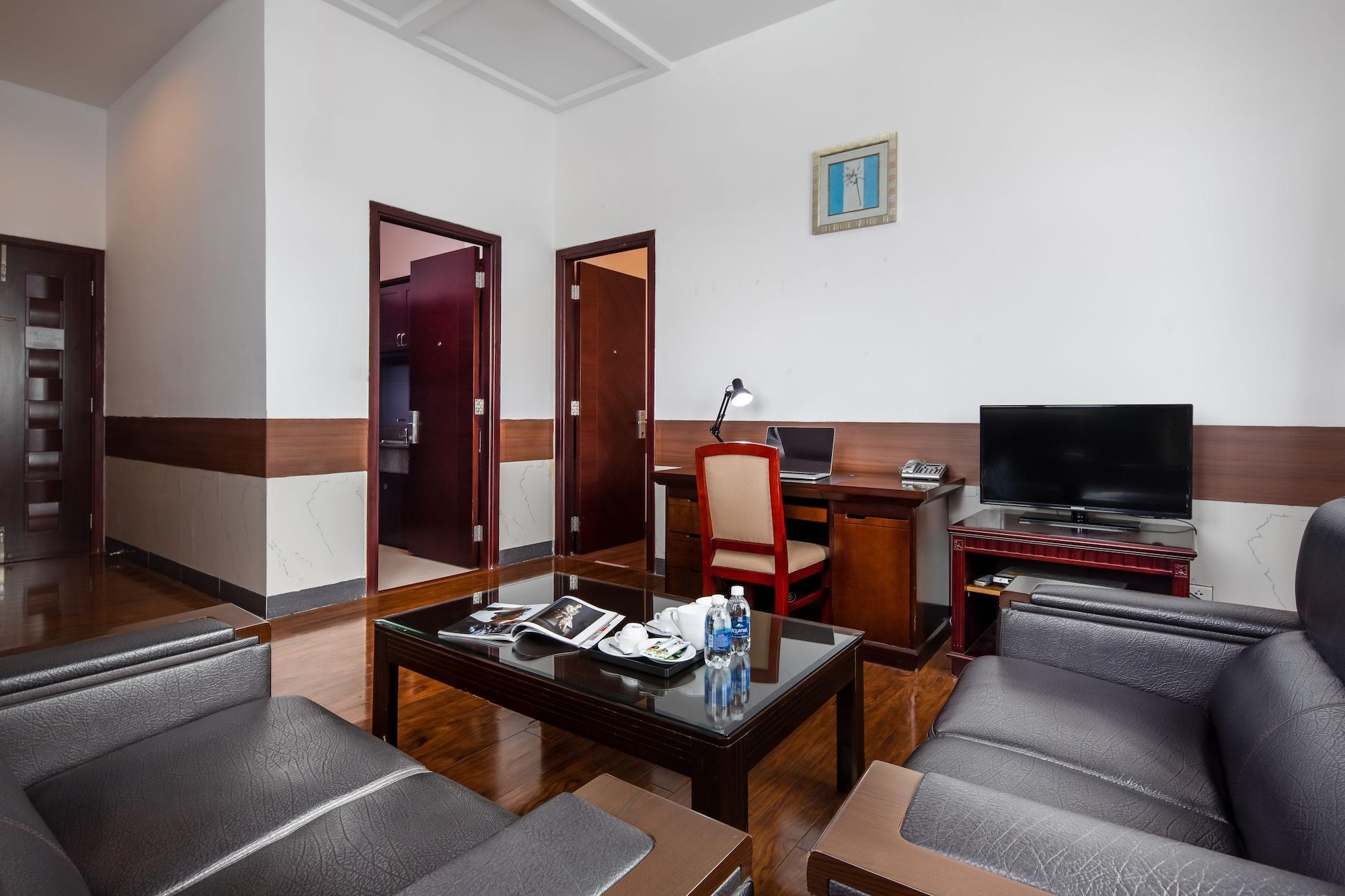 Riverside Hotel 4*